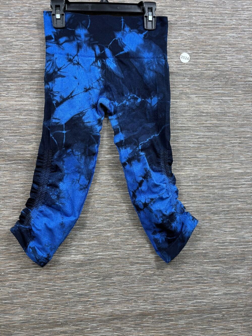 Lululemon Crop Leggings Womens Size 4 Blue Black Tie-Dye Ruched Hem Yoga Pants